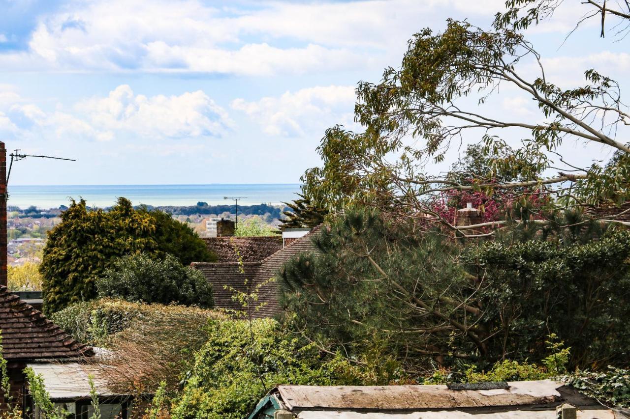 Holiday home Karibu Worthing